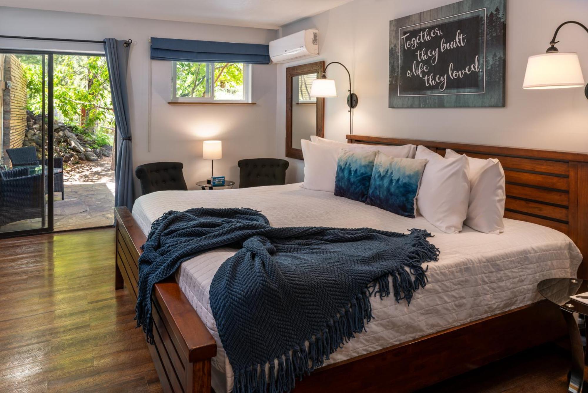 Sheridan House Inn- Adult Only Accommodation Williams Esterno foto